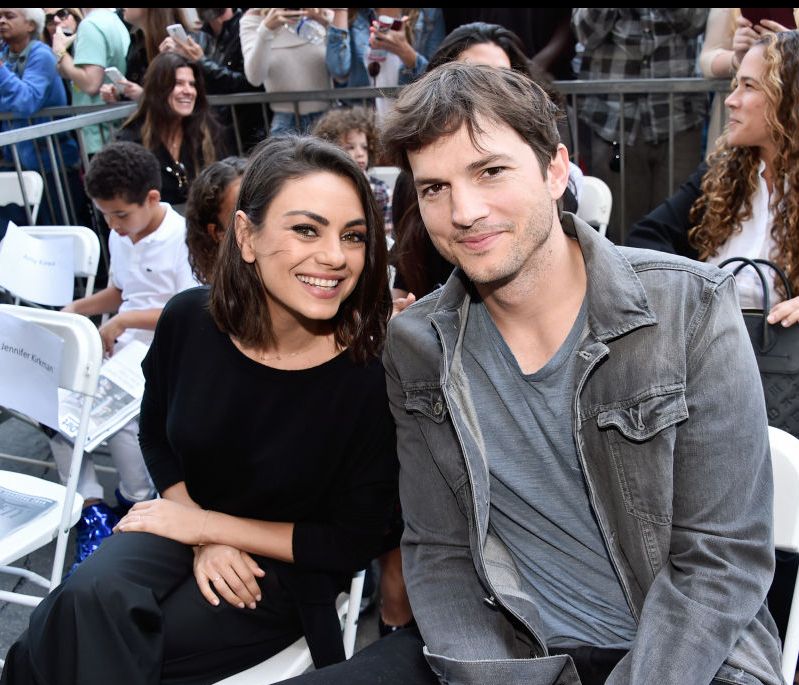 Η Mila Kunis μιλάει για πρώτη φορά για το γάμο του Ashton Kutcher και της Demi Moore