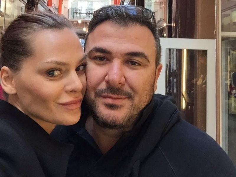 Η δημόσια ερωτική εξομολόγηση της Υβόννης Μπόσνιακ στον Αντώνη Ρέμο