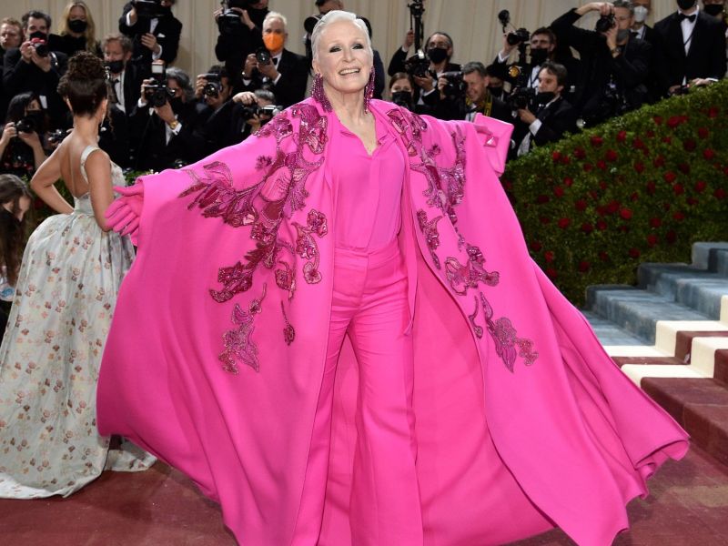 Ποιοι celebrities ήταν καλεσμένοι για πρώτη φορά στο Met Gala; Δες τις 17 καλύτερες εμφανίσεις