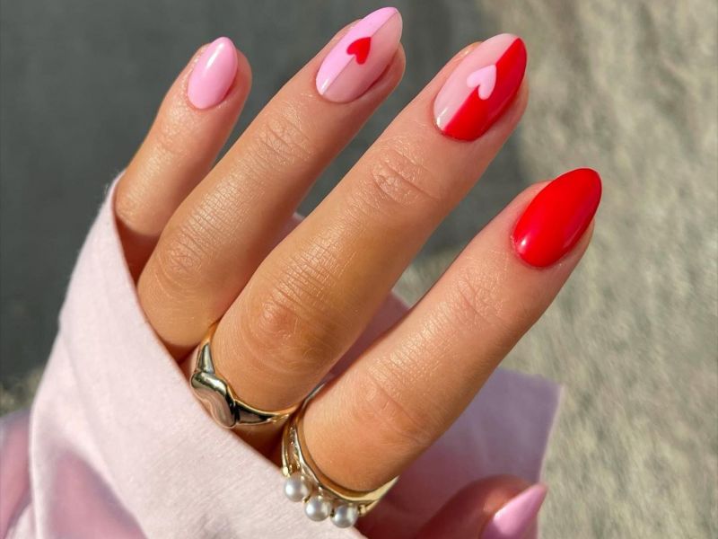 10 nail art για να αναδείξεις το αμυγδαλωτό σχήμα των νυχιών σου