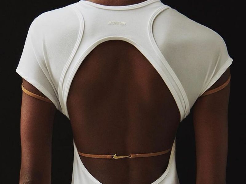Πήραμε μια γεύση από τη νέα Jacquemus x Nike collection που θα επαναπροσδιορίσει το athleisure style
