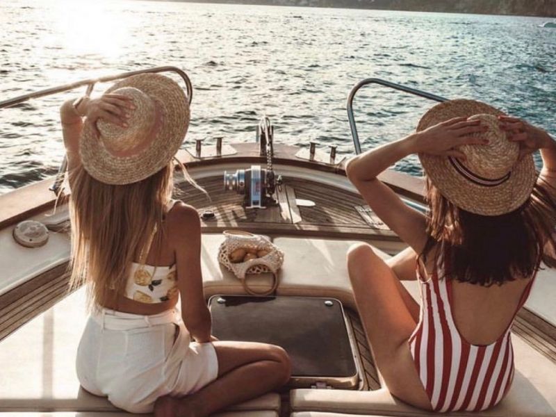 Τα tanning sessions ξεκίνησαν – Όλα τα tips που χρειάζεσαι για τέλειο μαύρισμα
