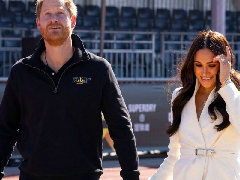Στο νοσοκομείο ο πατέρας της Meghan Markle μετά από συμπτώματα εγκεφαλικού