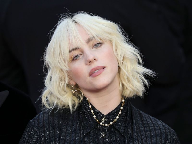 10 celebrity καρέ που θα σε πείσουν να καθίσεις επιτέλους στην καρέκλα του κομμωτή σου