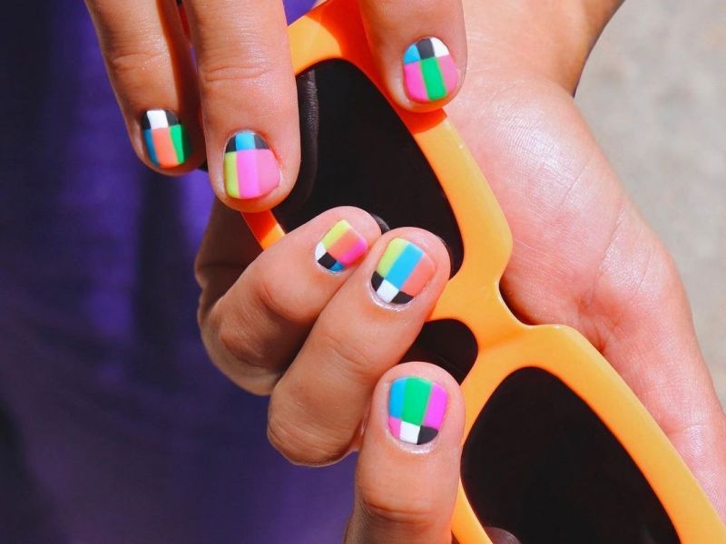 Κάνε #rainbownails αν δεν μπορείς να διαλέξεις ένα χρώμα για το μανικιούρ σου