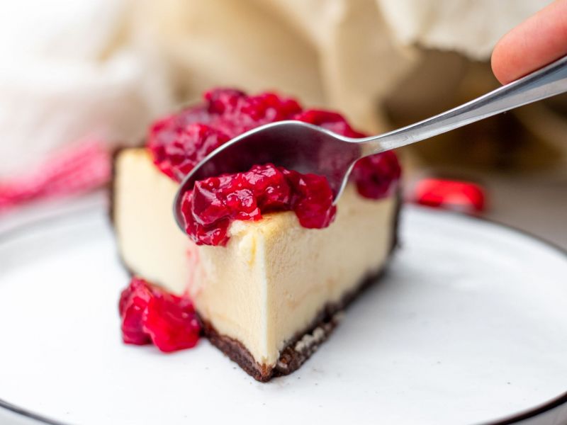 To καλοκαιρινό cheesecake που θα δροσίσει τα απογεύματά σου