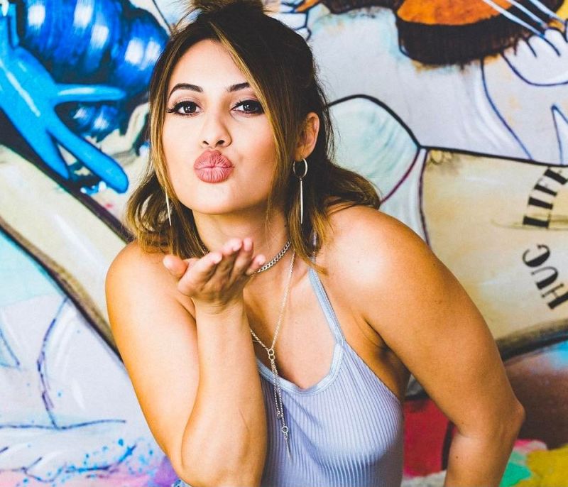 Καμία ντροπή! Η φίλη και δότρια της Selena Gomez, Francia Raisa, μας δείχνει την ουλή της