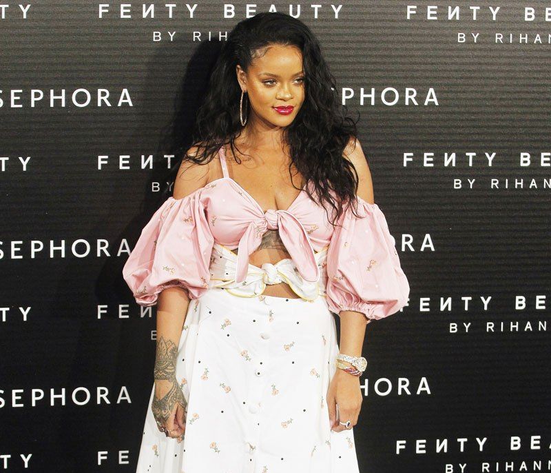 Rihanna έχεις φτιάξει λίγο κορμάρα ή είναι ιδέα μας;