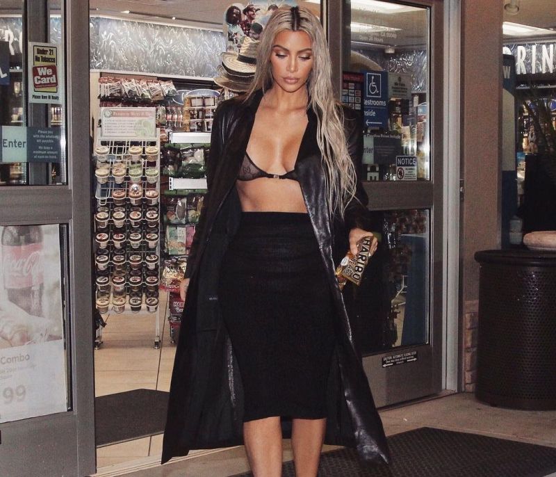 Η Kim Kardashian περιμένει δίδυμα;