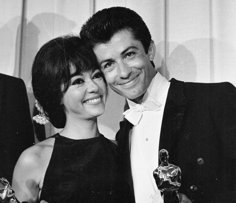 Ποια star φόρεσε στα χθεσινά Oscars το ίδιο φόρεμα που είχε βάλει πριν από 56 χρόνια;