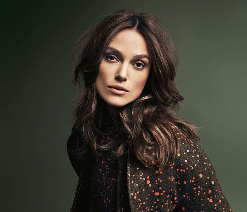 Πόσο καιρό έχουμε να τη δούμε; Η Keira Knightley σε μία σπάνια εμφάνιση της και φορώντας νυφικό
