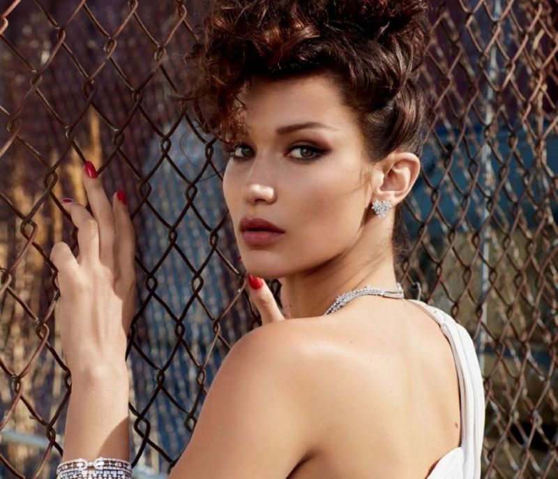 Οι τελευταίες δηλώσεις της Bella Hadid προκαλούν πικρόχολα σχόλια και όχι άδικα