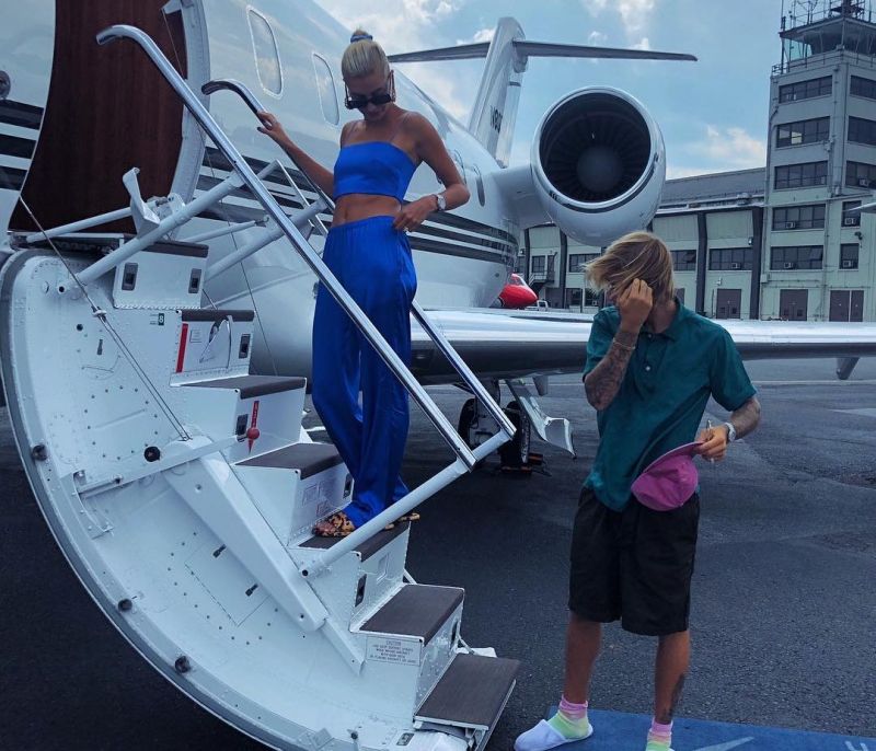 So hot! Hailey Baldwin και Justin Bieber, στην πιο τρυφερή και sexy πόζα τους ever
