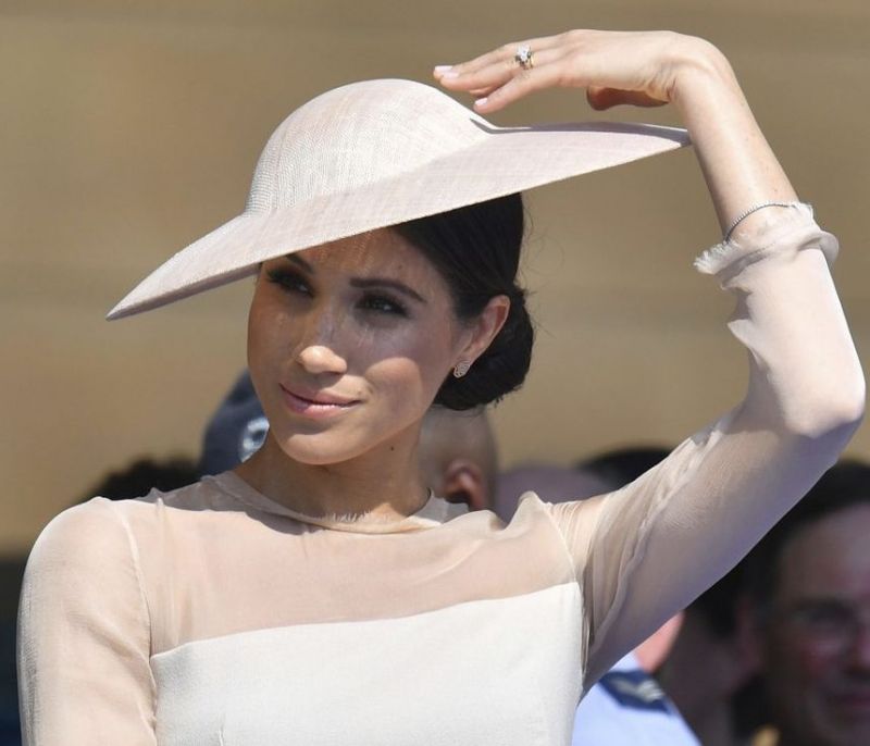 Meghan Markle: Δε φαντάζεστε πόσο στοιχίζει η γκαρνταρόμπα της στο Παλάτι
