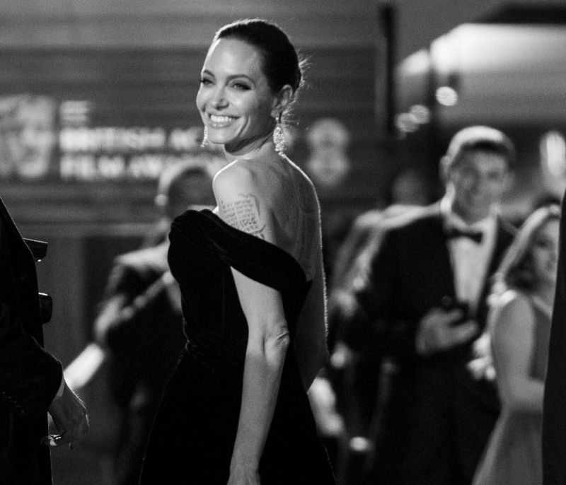 Το μίσος της Jolie για την Amal Clooney και ο ρόλος της Aniston στη μεγάλη κόντρα του Hollywood