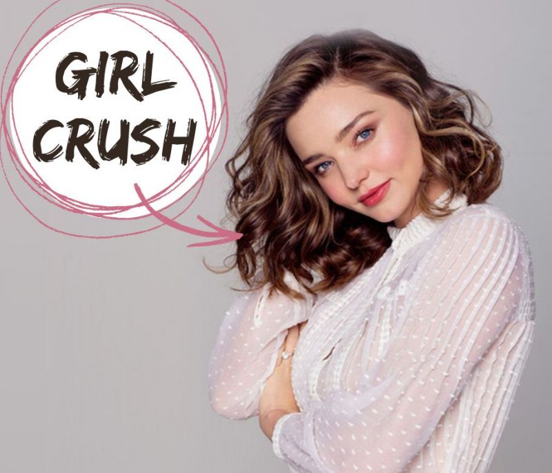 H Miranda Kerr έκανε ένα major throwback trend από το 1990 στα μαλλιά της