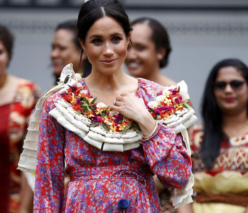 Κινδύνευσε η Meghan Markle στα νησιά Fiji: Χρειάστηκε επέμβαση σωματοφύλακα για να φυγαδευτεί