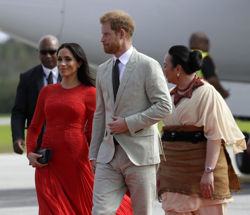 Ξέρουμε τι χρώμα μάτια θα έχει το μωρό της Meghan Markle και του Πρίγκιπα Harry