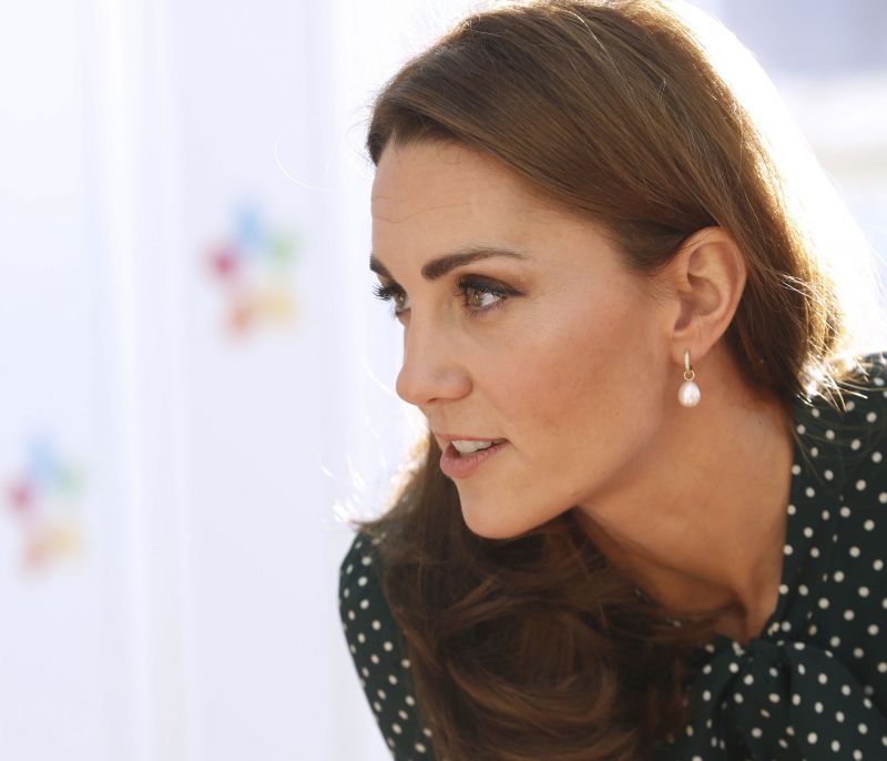 Επιτέλους είδαμε την Kate στην καθημερινή της ζωή σε ένα βίντεο που βγήκε τυχαία και έγινε viral