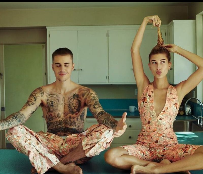 Η Hailey Baldwin αποκαλύπτει γιατί ήθελε να πάρει το επίθετο το Justin Bieber