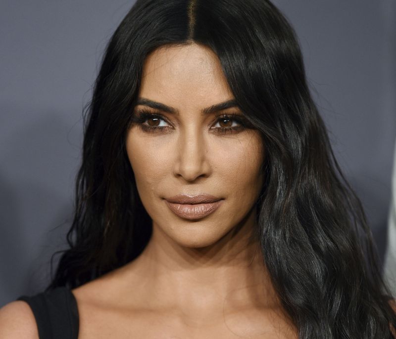 H Kim Kardashian έχει ένα tip για εσένα που δεν θέλεις να κάνεις ρυτίδες