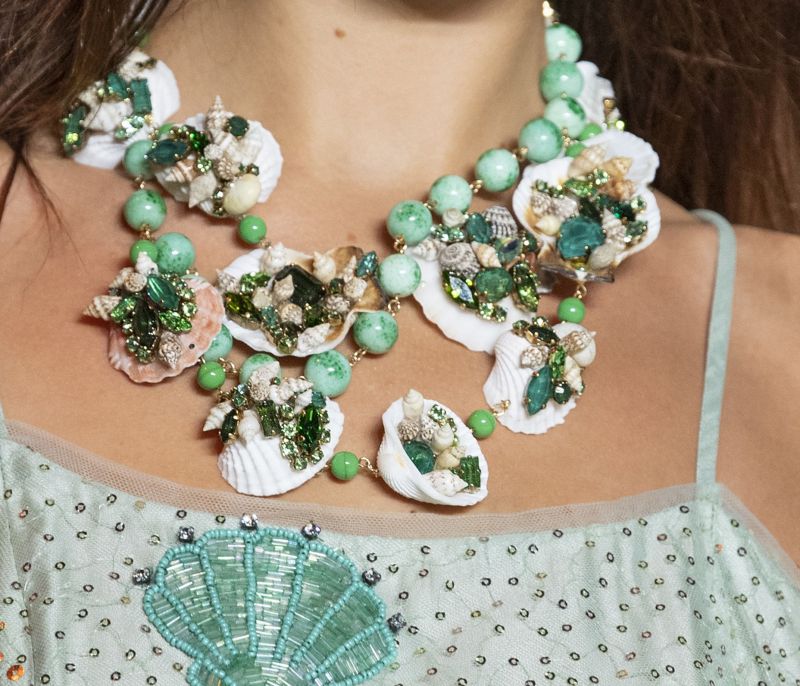 Jewelry Trends S/S 2019: Τι κοσμήματα θα φοράμε σε λίγους μήνες;