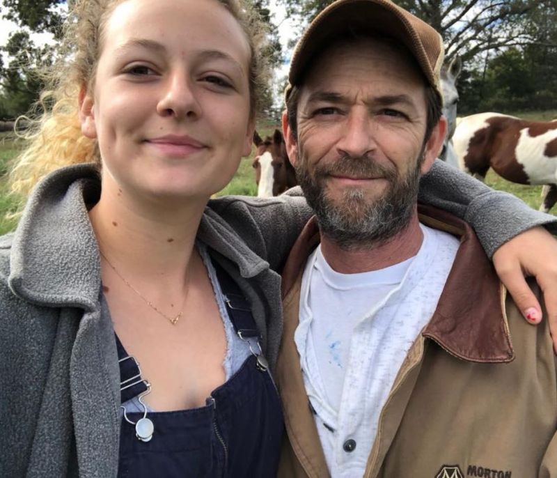 To πρώτο μήνυμα της κόρης του Luke Perry θα σε κάνει να δακρύσεις