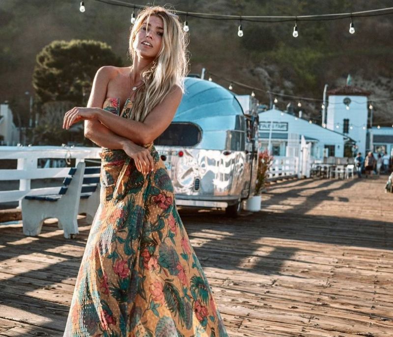 Wrap Skirts: 5 ανάλαφρα καλοκαιρινά κομμάτια και πώς να τα φορέσεις