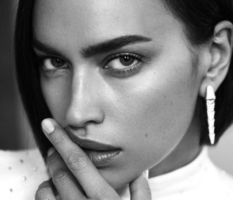 Η Irina Shayk έχει ξεπεράσει ήδη τον χωρισμό της και η sexy selfie της το αποδεικνύει