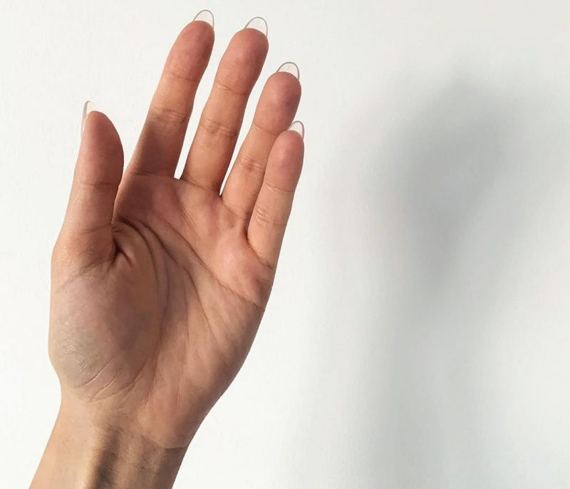 Τα #SeeThroughNails είναι τάση και δυστυχώς την έχουμε ξαναδεί…