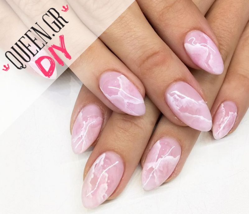 DIY Time! Αυτό το nail art είναι από τα πιο κομψά και πάνω από όλα εύκολα! Δες πως θα το κάνεις…
