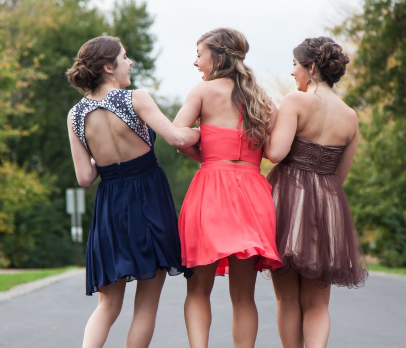 Οδηγός Αγοράς: 10 party dresses για να κλέψεις τις εντυπώσεις όπου και αν πας τον χειμώνα