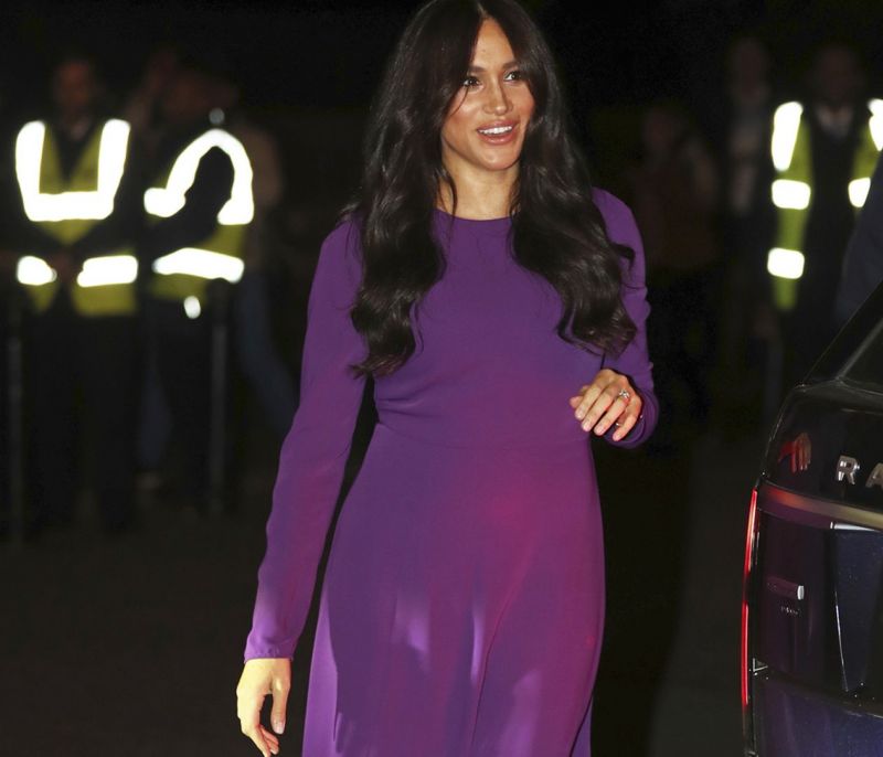 H Meghan Markle φοράει για δεύτερη φορά το πιο ωραίο ρούχο που έχει βάλει