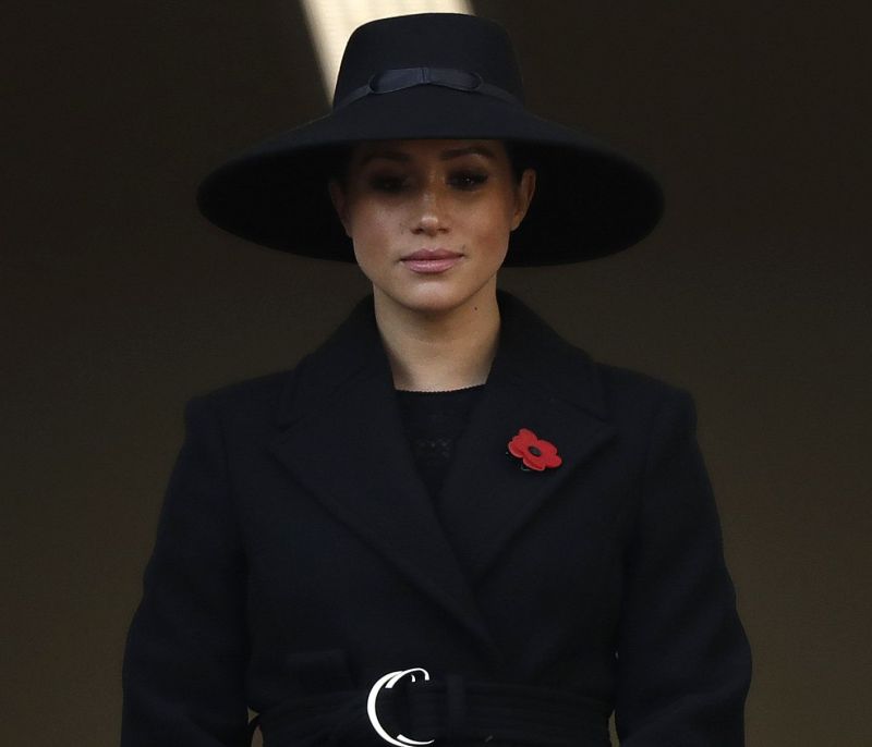 To παλτό της οργής: Το απίστευτο κράξιμο σε Meghan Markle και Stella McCartney (photos)