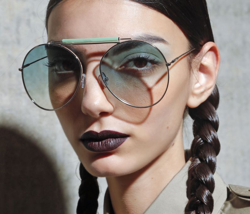 Το κραγιόν από το ανοιξιάτικο show του Max Mara μπορείς να το φορέσεις από τώρα