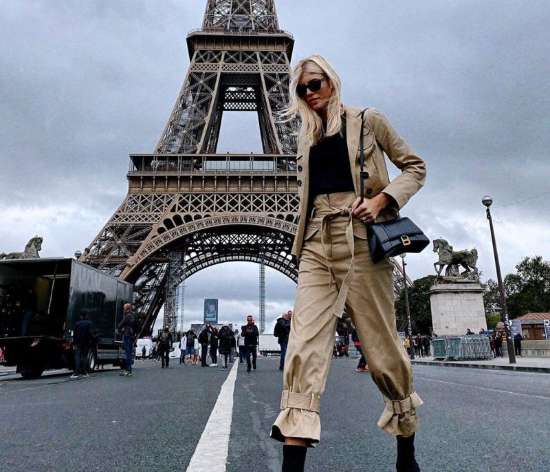 Το αγγελάκι της Victoria’s Secret παντρεύτηκε και δεν το κατάλαβε κανείς