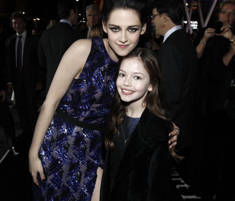 Θυμάσαι την κόρη της Stewart και του Pattinson στο Twilight! Δεν φαντάζεσαι πώς είναι σήμερα