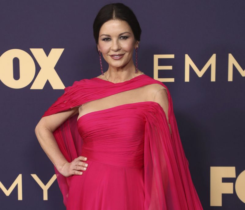 H Catherine Zeta-Jones μας δείχνει τα παιδιά της Dylan Michael & Carys Zeta στο εξωτικό ταξίδι τους