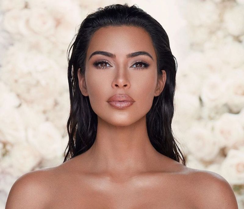 Το beauty trend που δημιούργησε η Kardashian μας αρέσει τελικά;