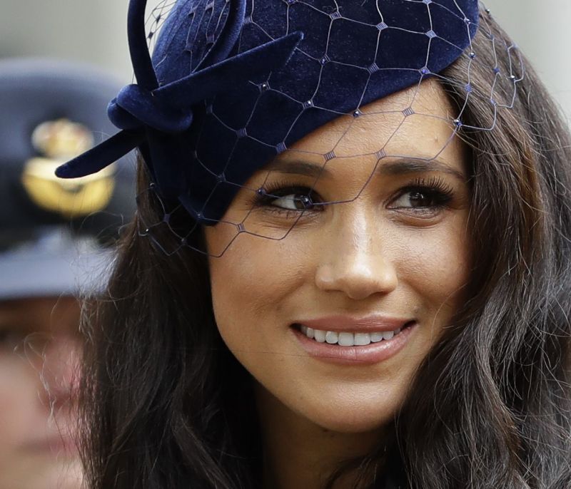 Κι όμως, η Meghan Markle βρήκε ήδη νέα δουλειά μετά την παραίτηση
