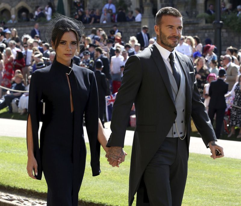 Άγριος καβγάς ανάμεσα σε David Beckham και πρίγκιπα Ηarry: Η Victoria «κάρφωνε» τη Μeghan Markle