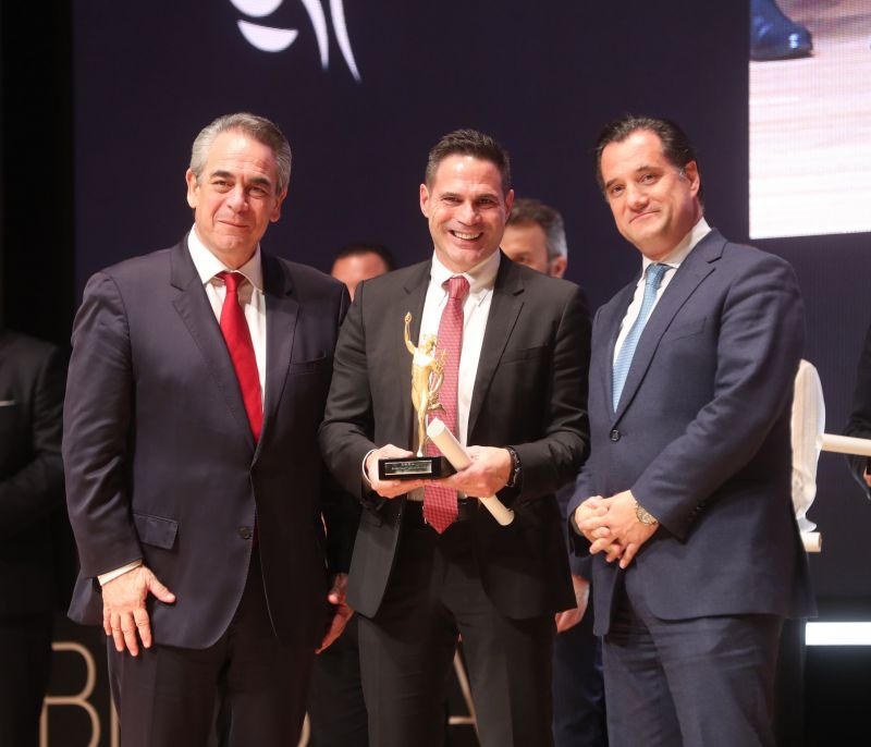 Η DUST+CREAM τιμήθηκε με το βραβείο Αναπτυσσόμενης Μ.Μ.Ε. του ΕΒΕΑ