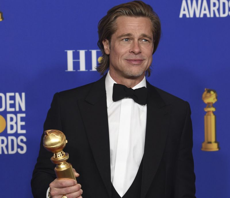 Ο Brad Pitt ρωτήθηκε αν θα πάει στα Oscar με την Aniston, και η απάντησή του μας σόκαρε