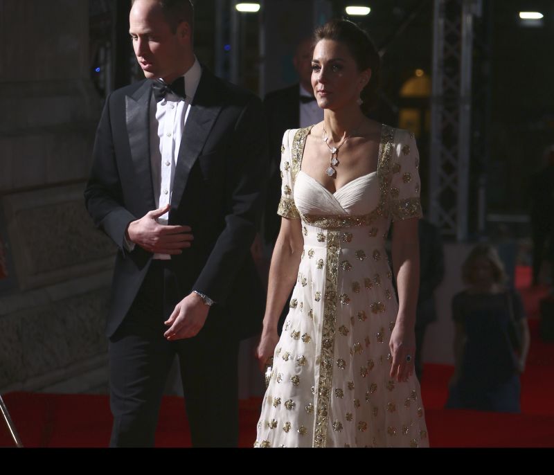 BAFTA 2020: Τα καλύτερα looks από τα κινηματογραφικά βραβεία