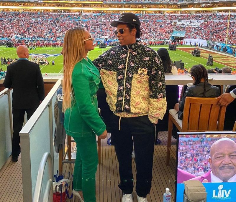 Τελικός Super Bowl: Το άγριο κράξιμο σε Beyoncé και Jay-Z. Tι συνέβη; (photos)