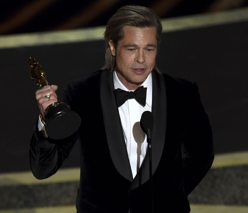 H δικαίωση!!! Ο Brad Pitt μόλις κατέκτησε το Oscar Β' Αντρικού Ρόλου (video + photos)