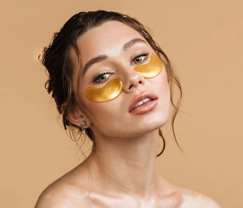 Διάβασε γιατί πρέπει να έχεις πάντα eye patches στο ψυγείο σου