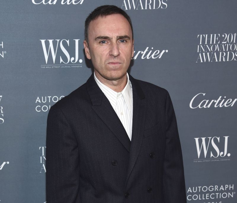 Ο Raf Simons είναι ο νέος Co-Creative Director του Οίκου Prada