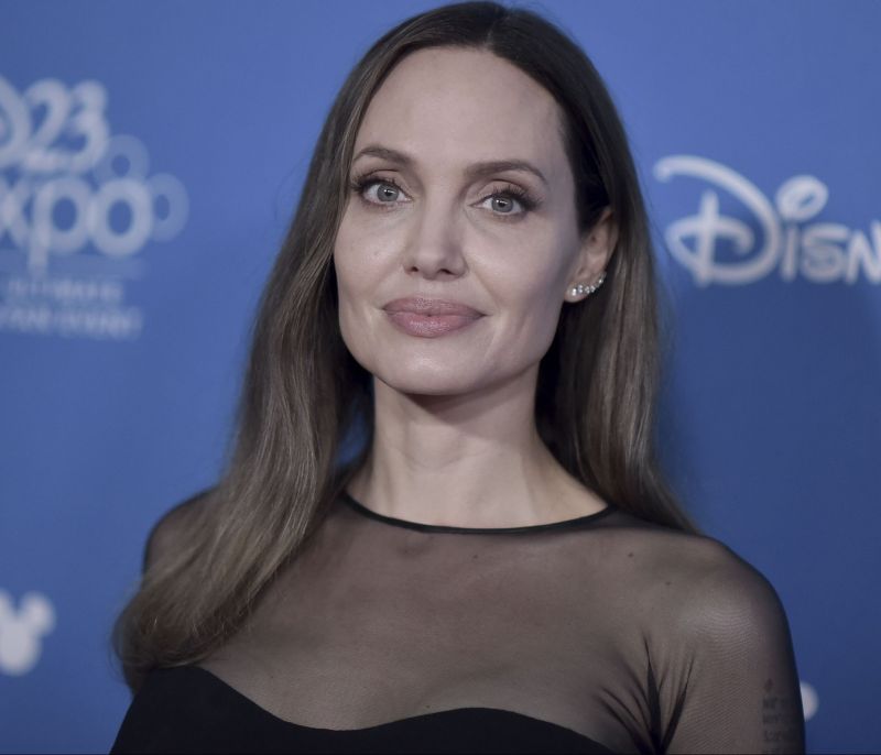 Οι προετοιμασίες της Angelina Jolie λίγο πριν την καραντίνα για τον κορονοϊό