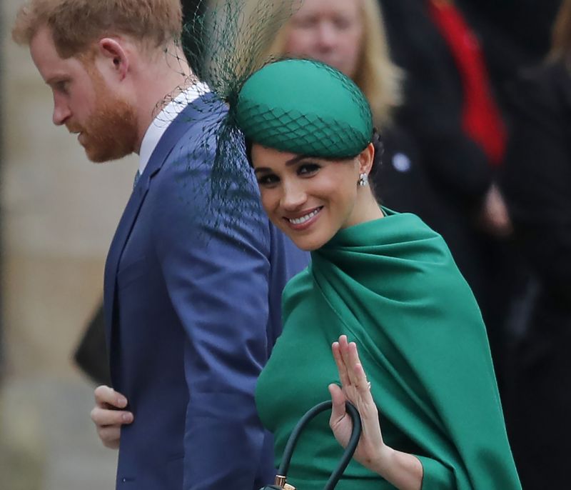 Η Lindsay Lohan έδωσε την πιο σωστή συμβουλή στην Meghan Markle για τους παπαράτσι
